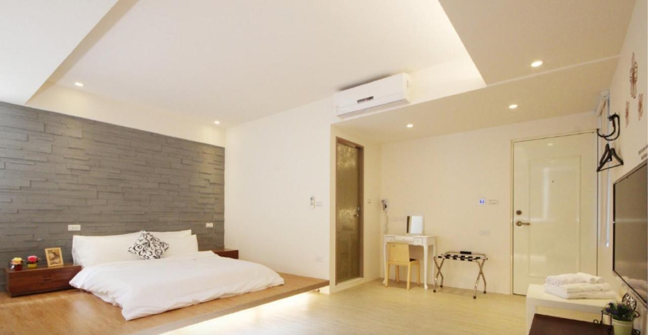 Happiness Dot Apartment Tamsui Exterior photo